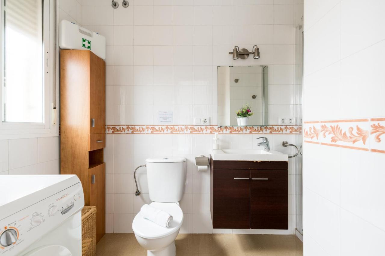 סביליה Holi-Rent Apartamento Resitur מראה חיצוני תמונה