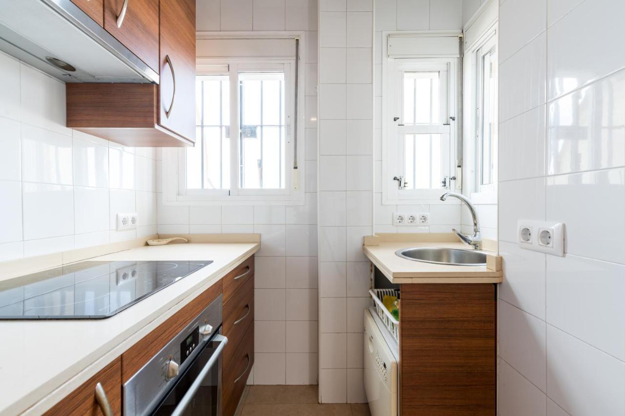 סביליה Holi-Rent Apartamento Resitur מראה חיצוני תמונה