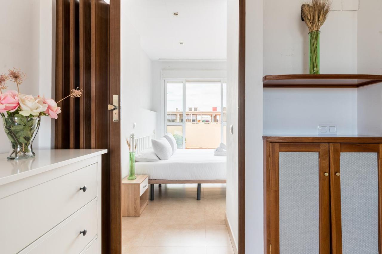 סביליה Holi-Rent Apartamento Resitur מראה חיצוני תמונה